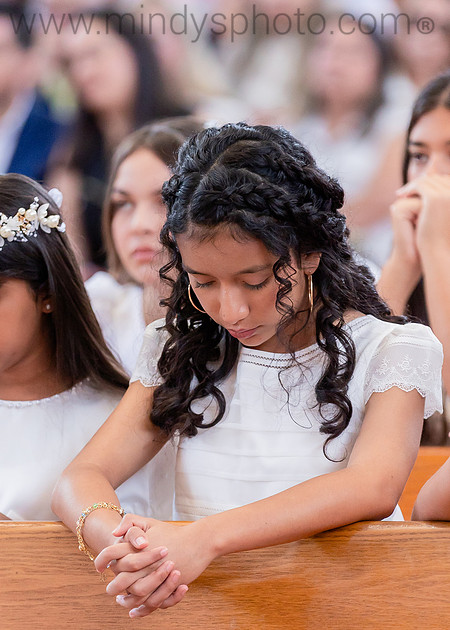 Mindy's Photography | First Communion GSCC May 17